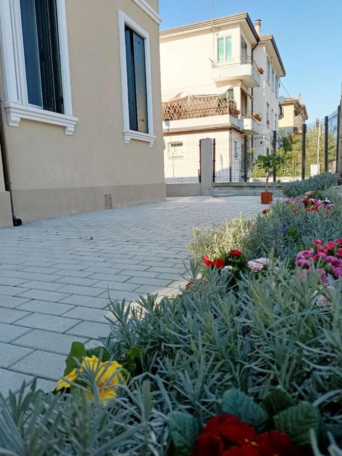 Arcobaleno Rooms Mestre-Venezia Exterior foto
